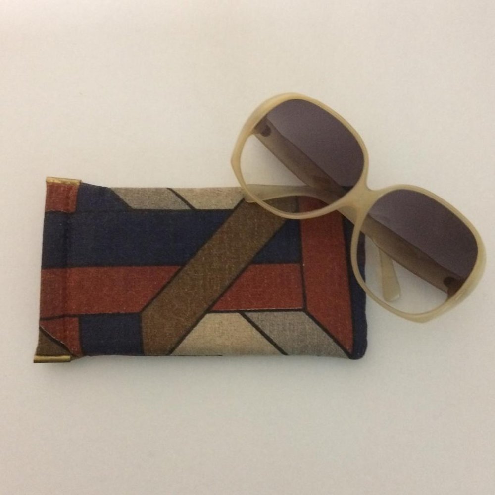 Vintage Frame Italy Sunglasses with Matching Case